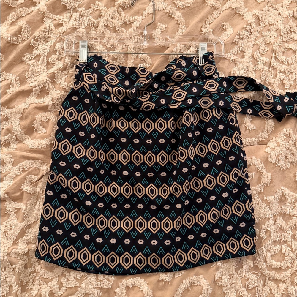 Geometric Patterned Navy Skirt